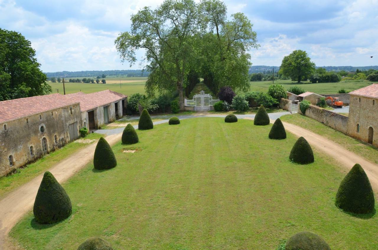 Chateau Des Noces Bazoges-en-Pareds Kültér fotó